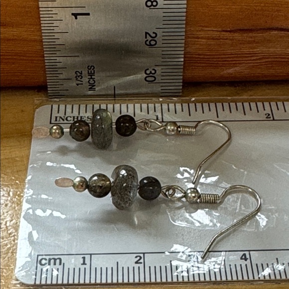 LABRADORITE EARRINGS PIERCED Artisan Jewelry Sterling Silver Natural Gemstones - Picture 11 of 11